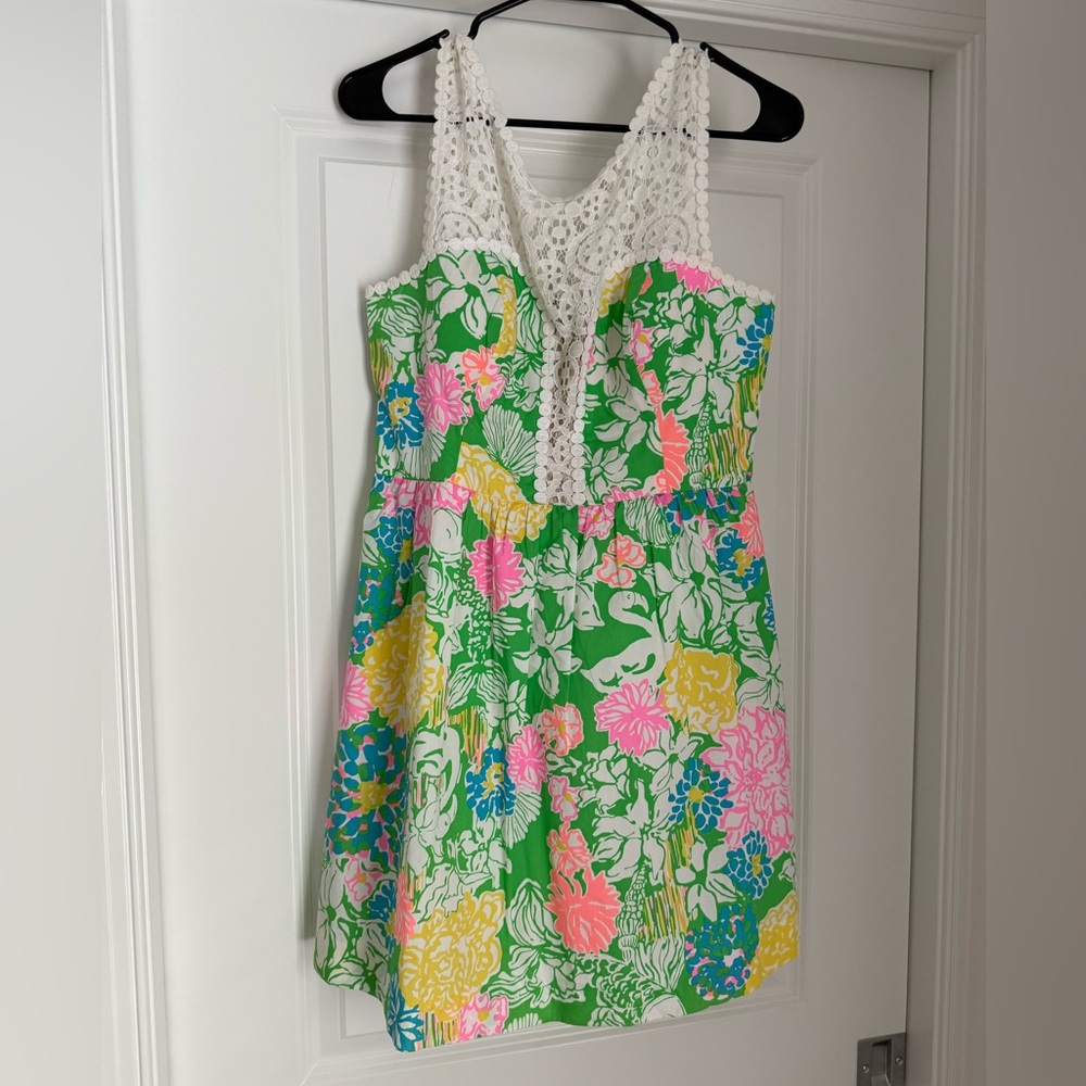 Reagan Dress in Hibiscus Stroll, Size 8